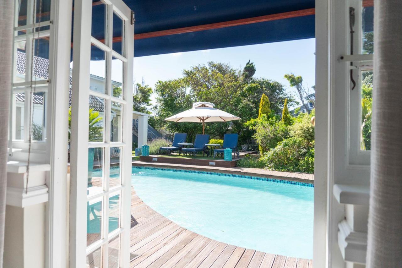 Admiralty Beach House Порт-Элизабет Экстерьер фото