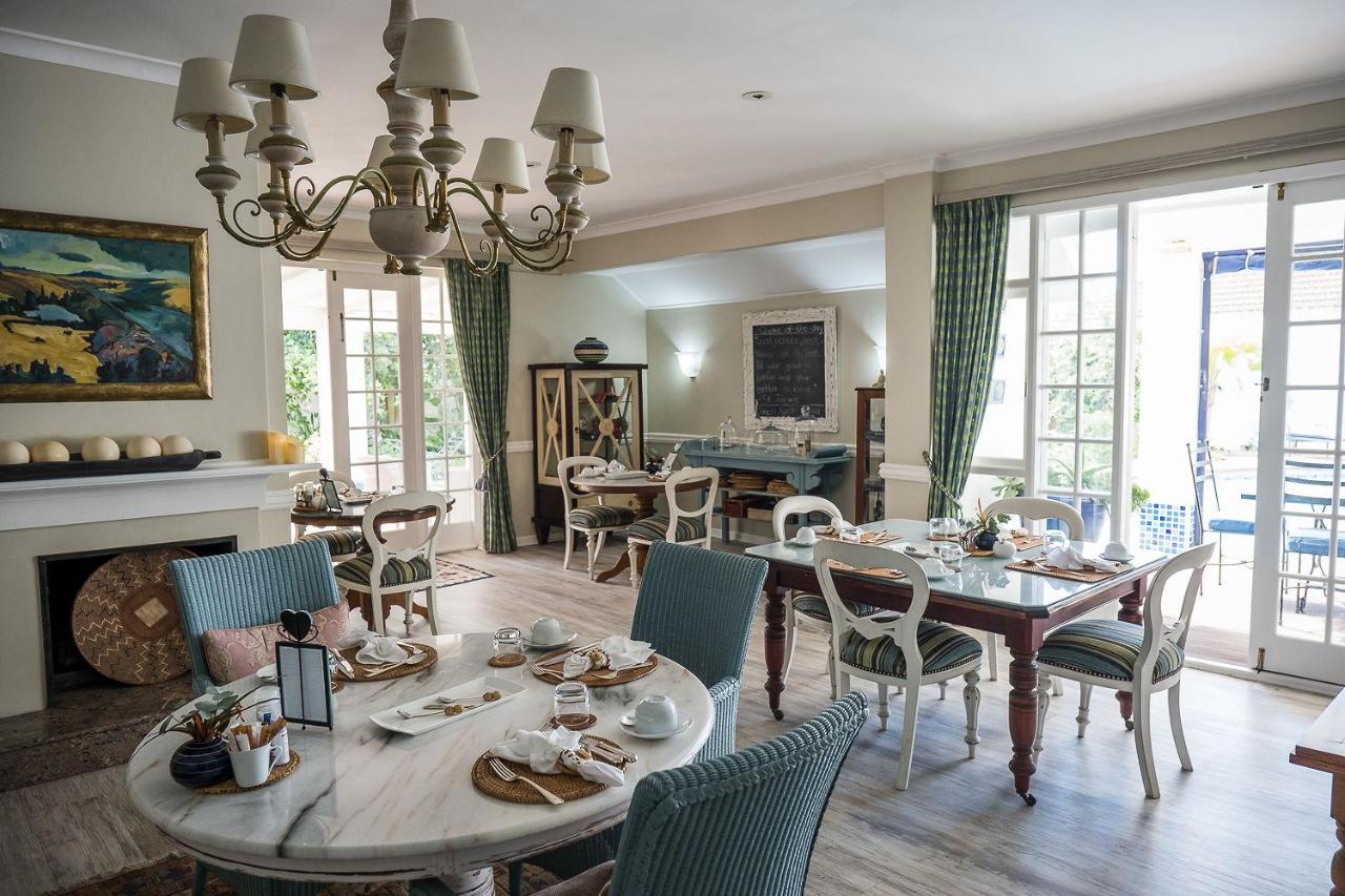 Admiralty Beach House Порт-Элизабет Экстерьер фото