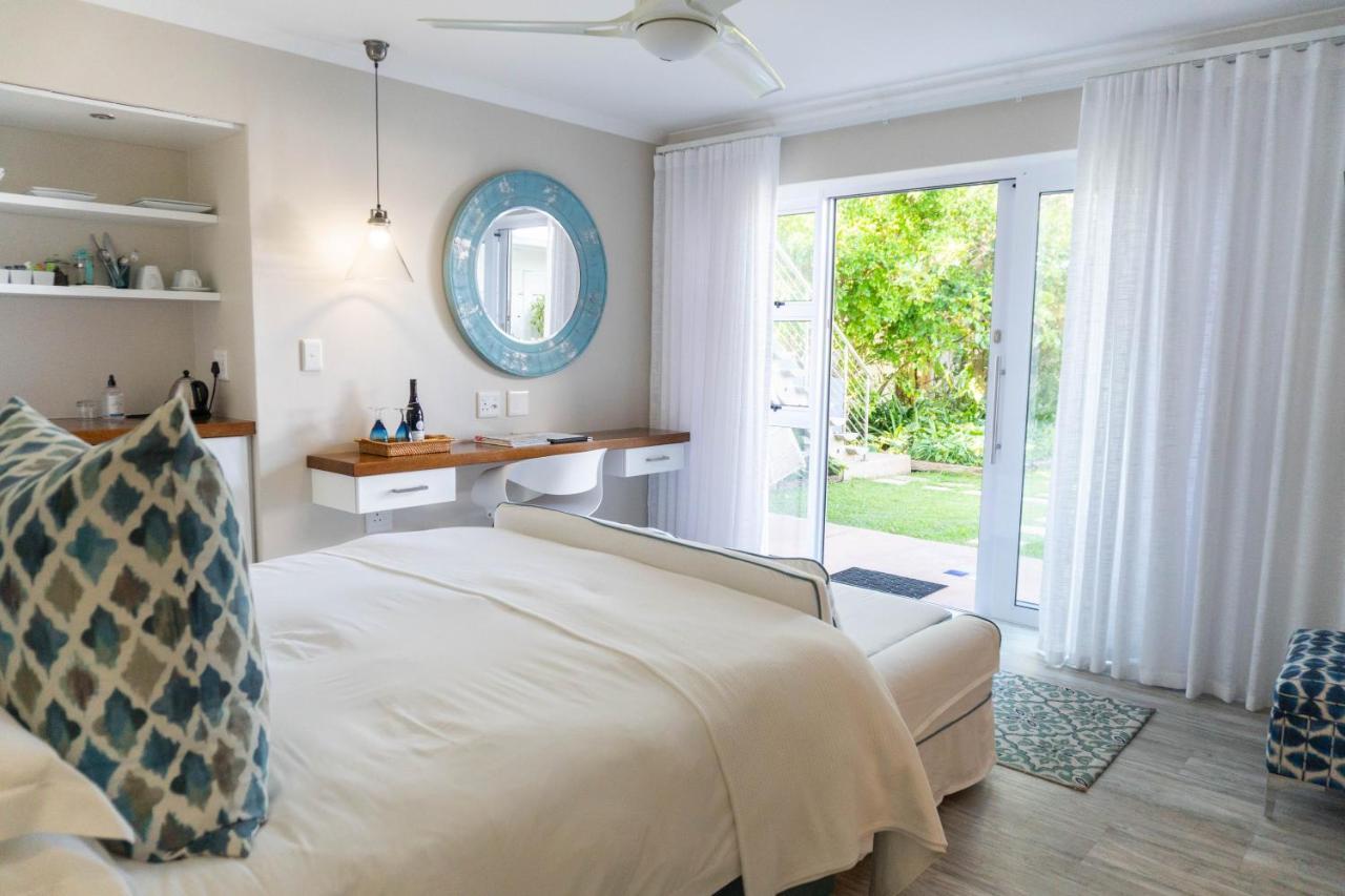 Admiralty Beach House Порт-Элизабет Экстерьер фото