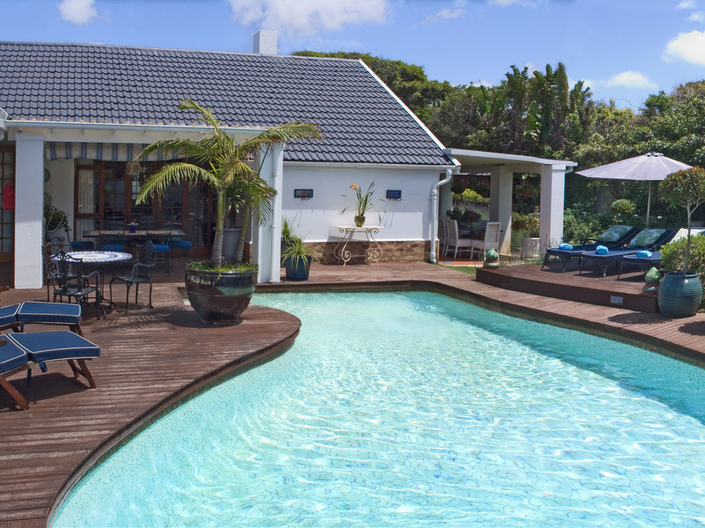 Admiralty Beach House Порт-Элизабет Экстерьер фото